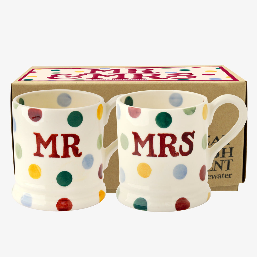 Polka Dot 'Mr & Mrs' Set of 2 1/2 Pint Mugs