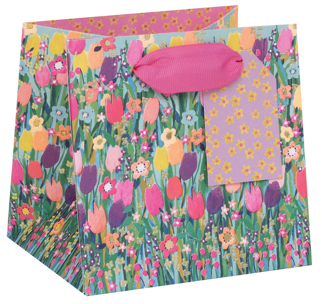 TULIP MEADOW SHORT BAG