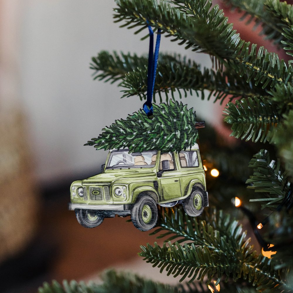 JEEP SUSTAINABLE WOODEN WATERCOLOUR CHRISTMAS DECORATION